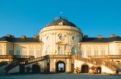 Schloss Solitude Stuttgart Baden-Württemberg Deutschland - Urlaub Reisen Tourismus
