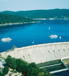 Hessen: Edersee im Waldecker Land - © HA Hessen Agentur GmbH